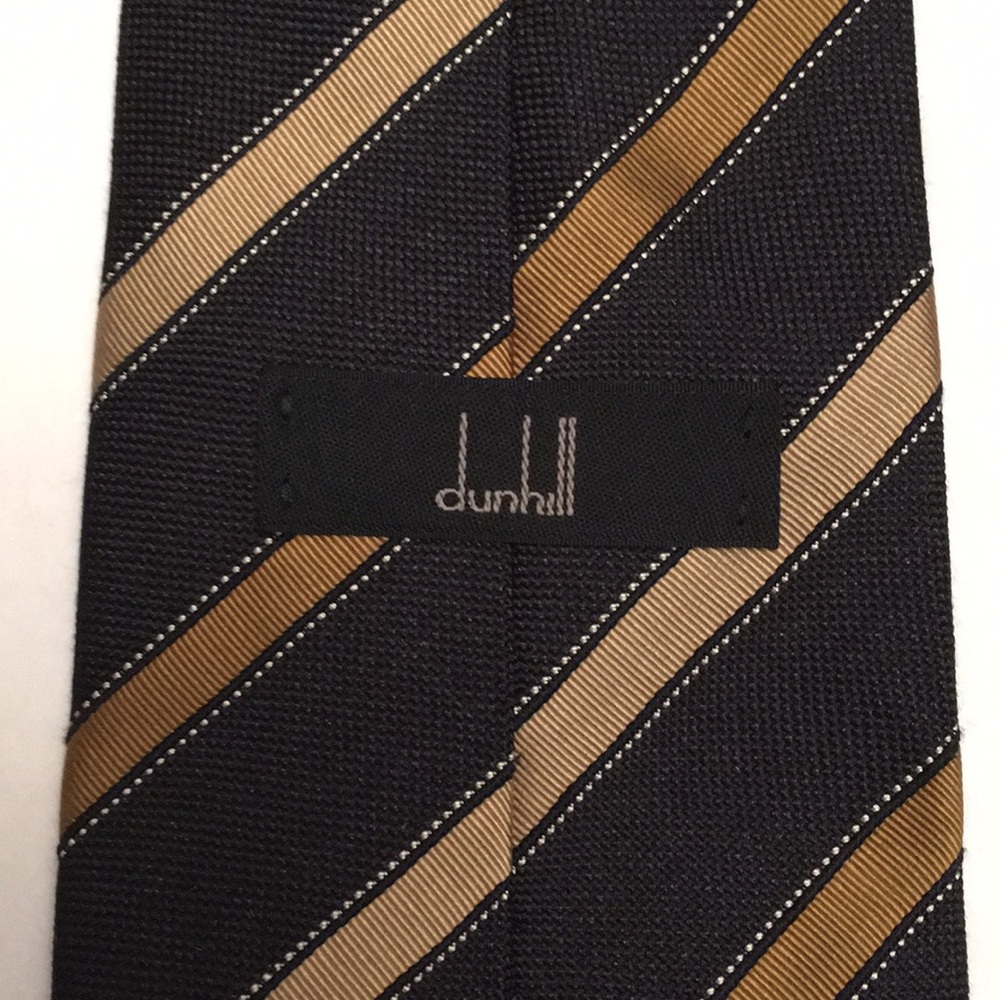 Dunhill, 100 silk tie. Brand new wo tag